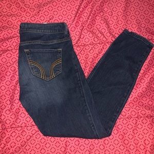 Hollister jeans !